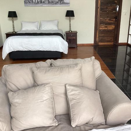 Oranjeville The Vaal Guesthouse מראה חיצוני תמונה