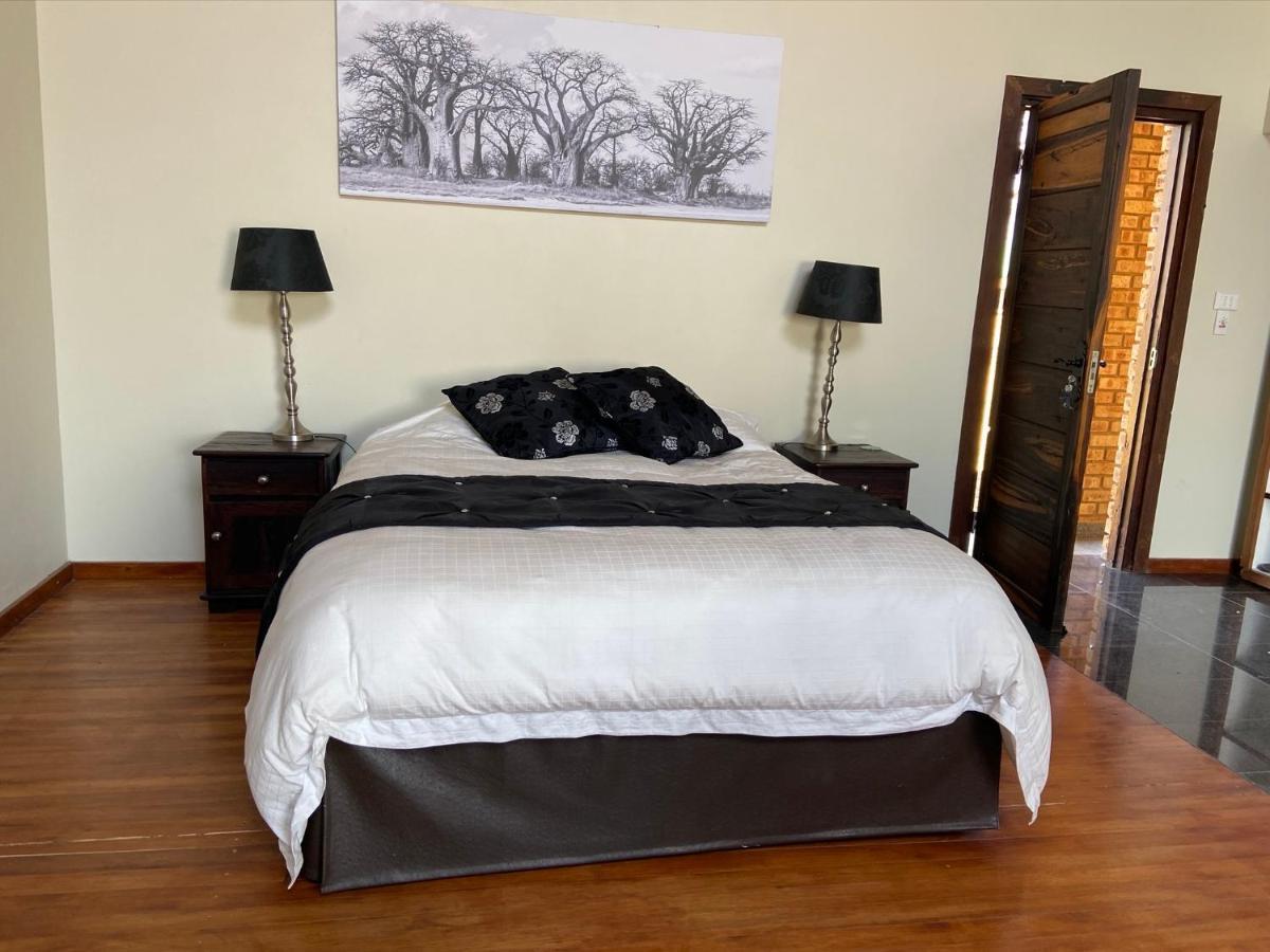 Oranjeville The Vaal Guesthouse מראה חיצוני תמונה