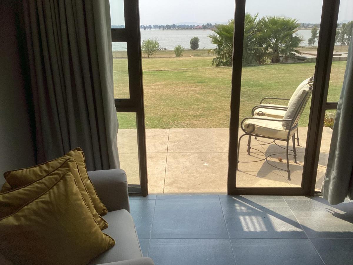 Oranjeville The Vaal Guesthouse מראה חיצוני תמונה